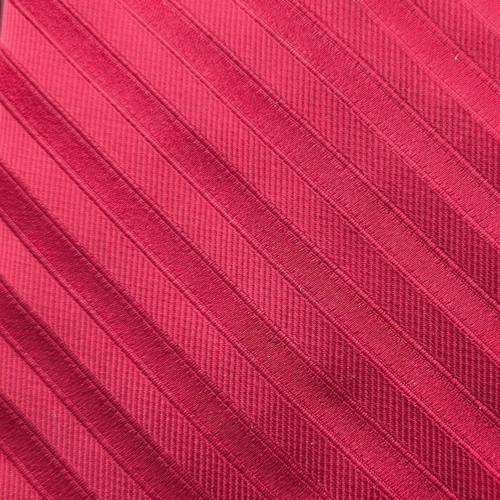 Perry Ellis Portfolio $60‎ Burgundy Red Diagonal Stripe Silk Blend Necktie